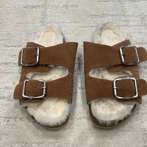 Jslides bulky buckle sandals with fur